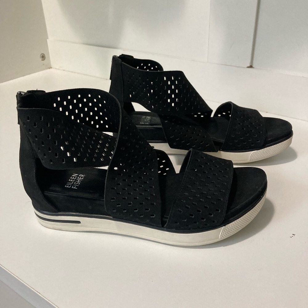 Eileen Fisher Suede Strappy Black Sandals Size 6.5